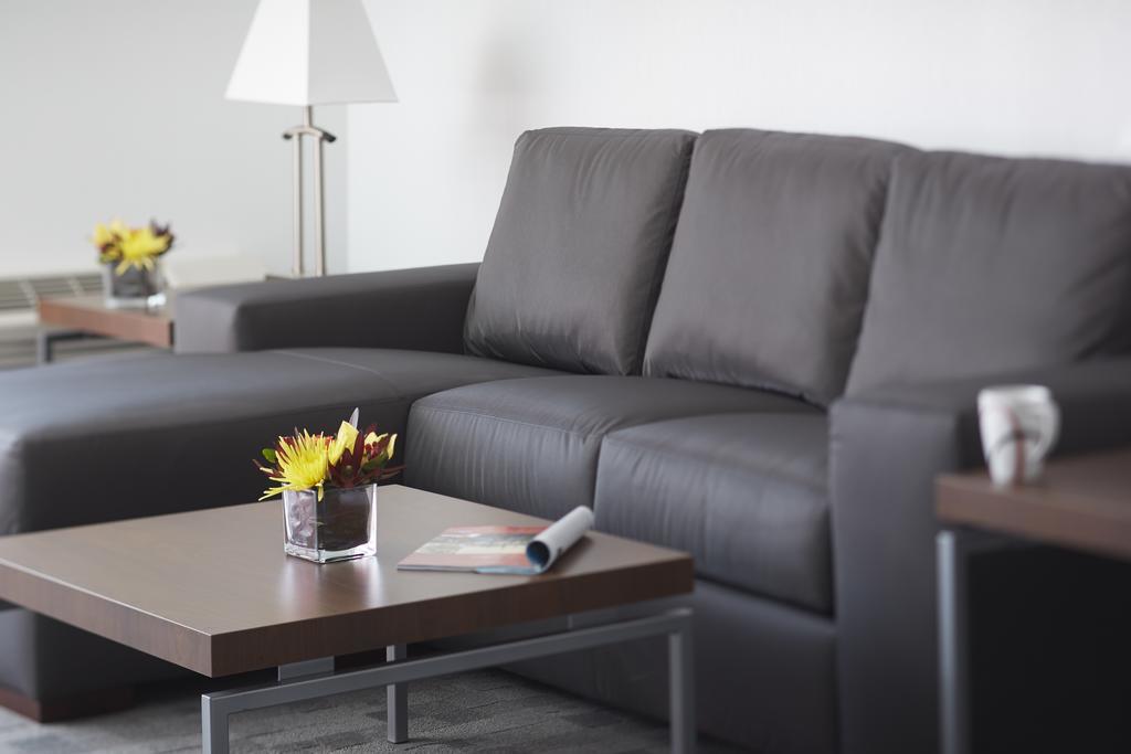 Hotel Elan YYC Dış mekan fotoğraf