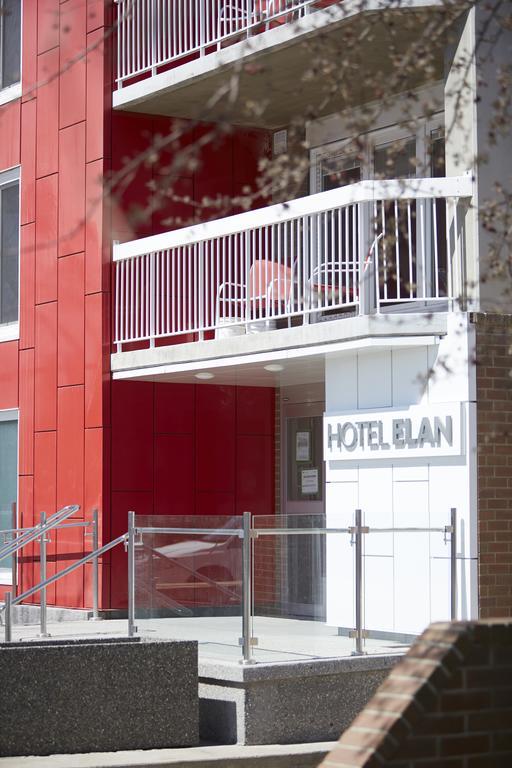Hotel Elan YYC Dış mekan fotoğraf